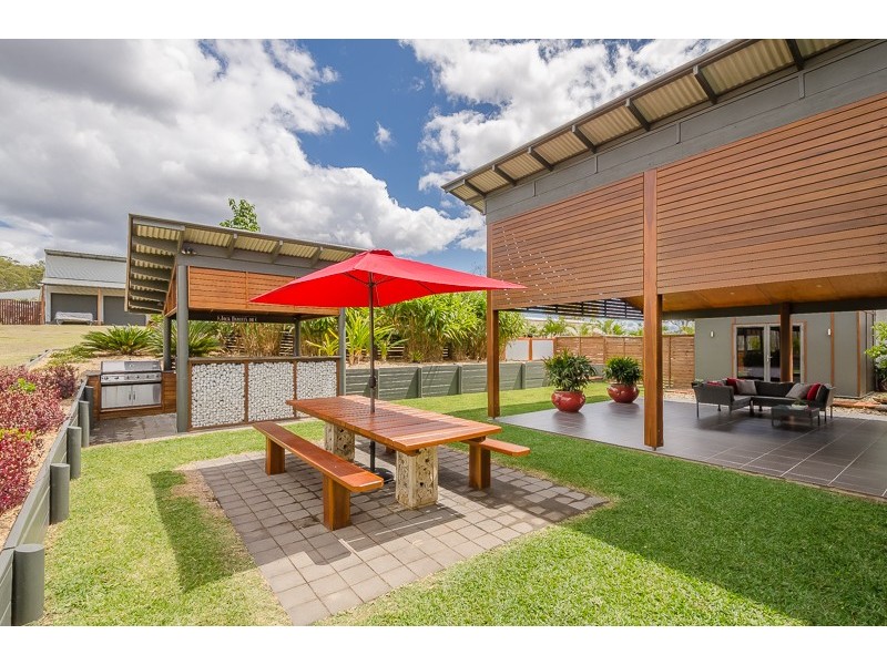 54 Hennie Drive, Benaraby QLD 4680