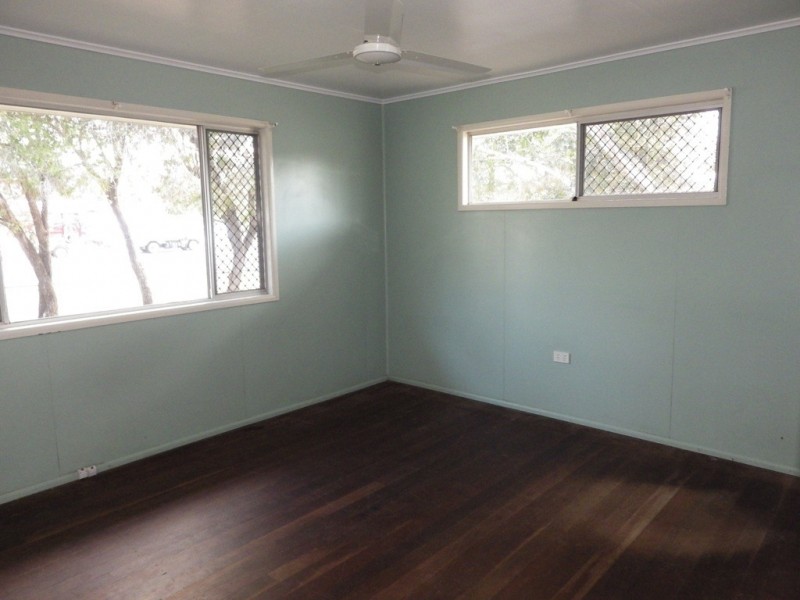 76 Roe Street, Miriam Vale QLD 4677