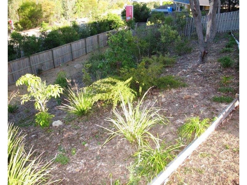 4 Carlsson Place, Kirkwood QLD 4680