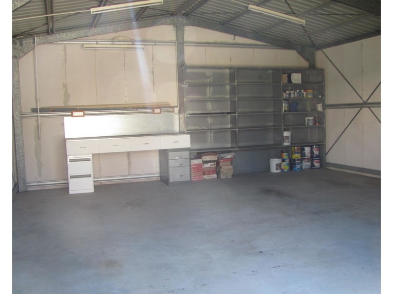 24 Watt Street, West Gladstone QLD 4680