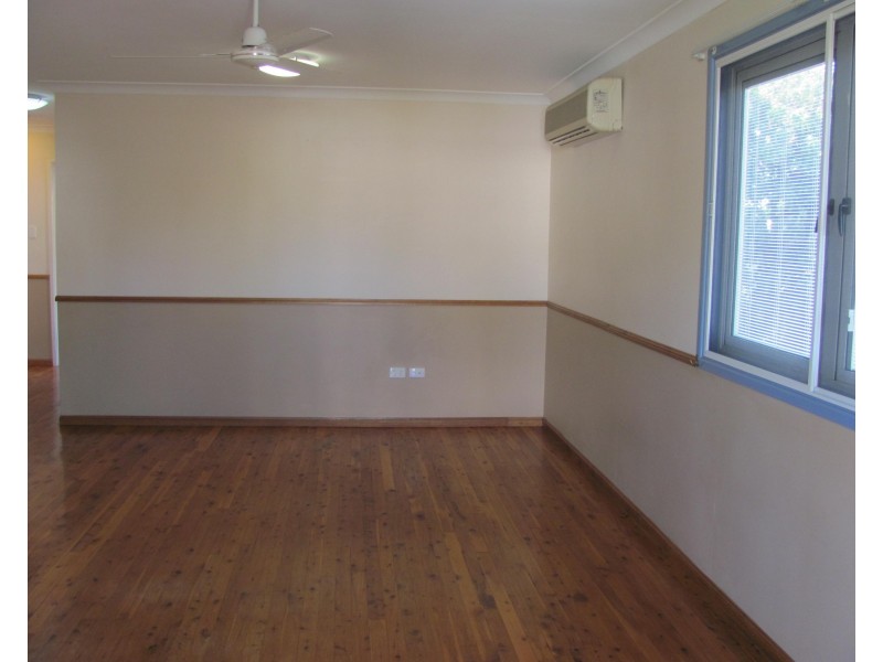 24 Watt Street, West Gladstone QLD 4680