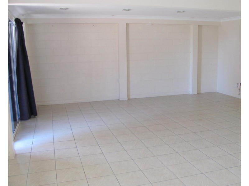 24 Watt Street, West Gladstone QLD 4680