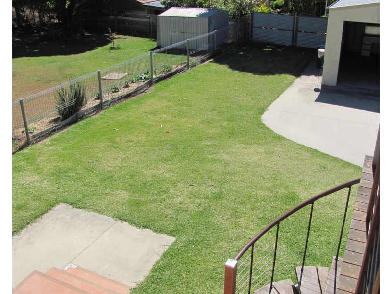 24 Watt Street, West Gladstone QLD 4680