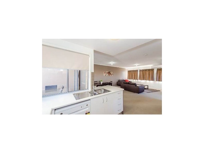 3/4 Rossella Street, West Gladstone QLD 4680