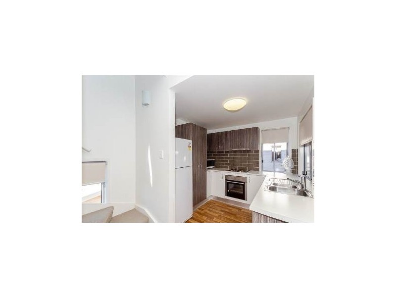 3/4 Rossella Street, West Gladstone QLD 4680