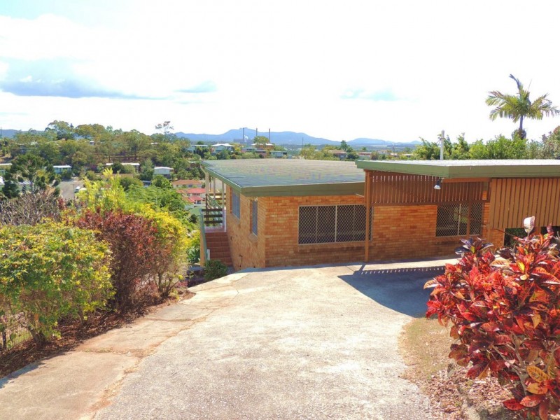 15 BOYNE CRESCENT, West Gladstone QLD 4680