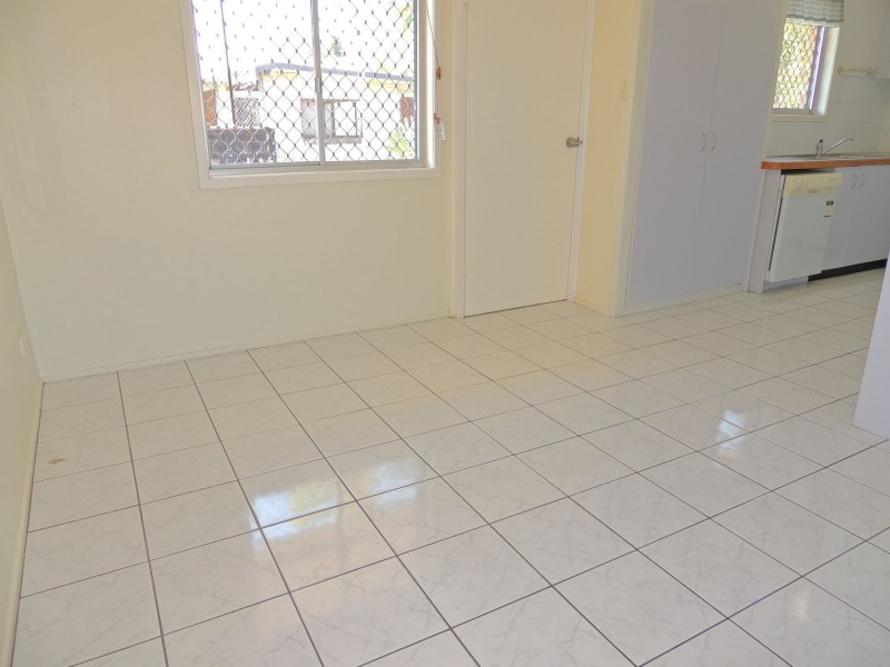15 BOYNE CRESCENT, West Gladstone QLD 4680