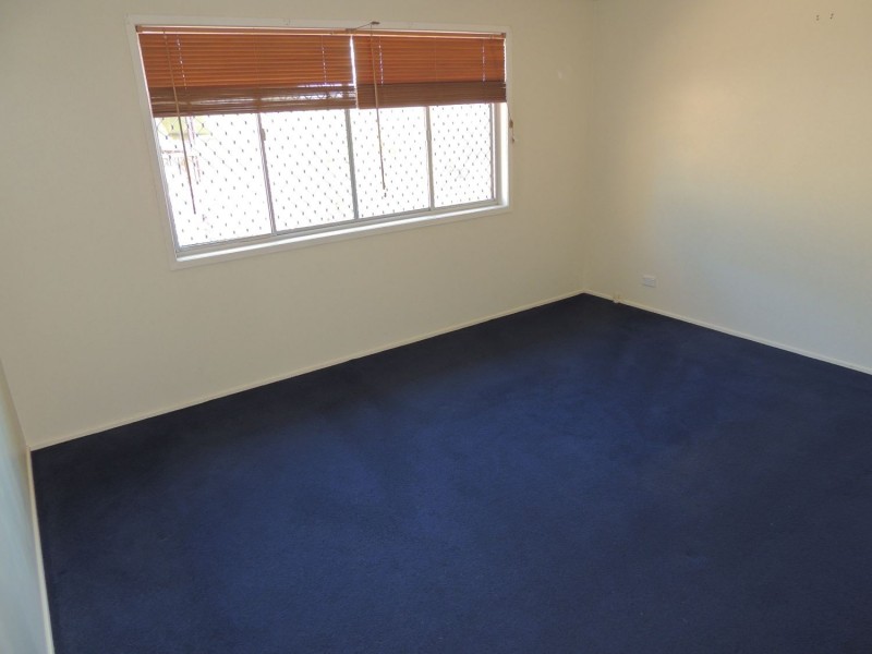 15 BOYNE CRESCENT, West Gladstone QLD 4680