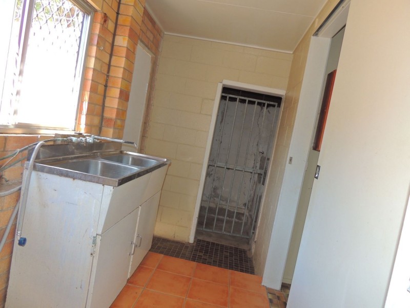 15 BOYNE CRESCENT, West Gladstone QLD 4680