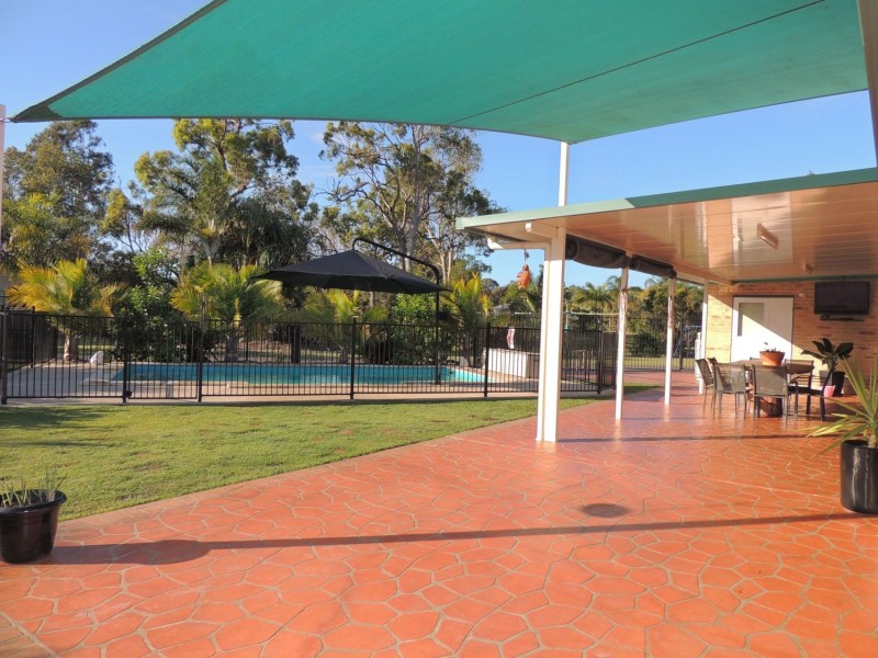4 SILVERTON DRIVE, Tannum Sands QLD 4680