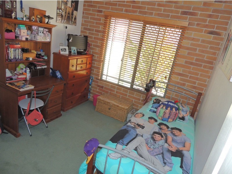 4 SILVERTON DRIVE, Tannum Sands QLD 4680