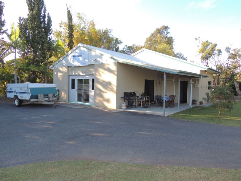 4 SILVERTON DRIVE, Tannum Sands QLD 4680