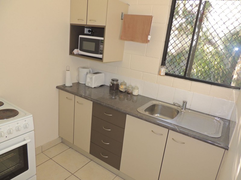 4 SILVERTON DRIVE, Tannum Sands QLD 4680