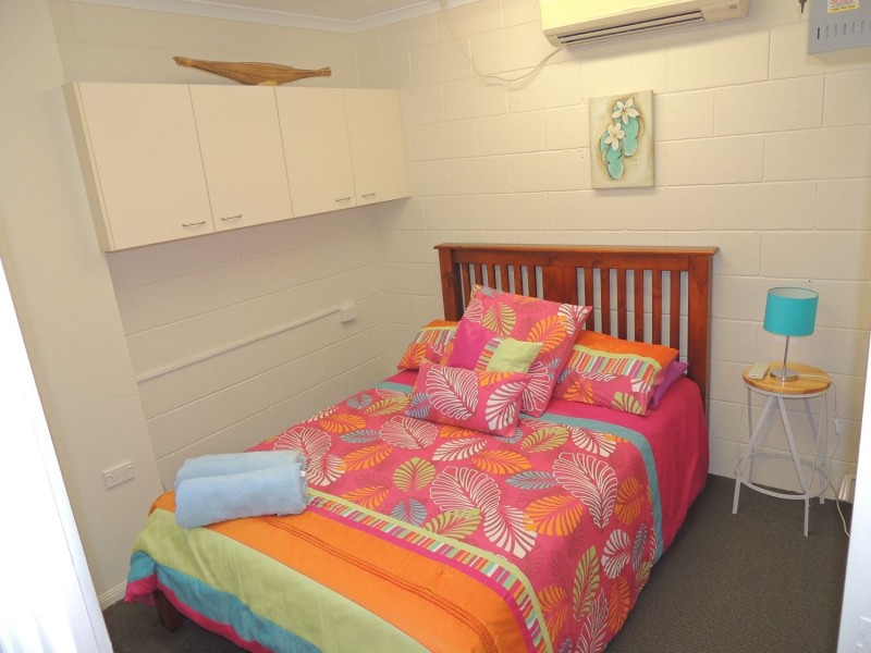 4 SILVERTON DRIVE, Tannum Sands QLD 4680