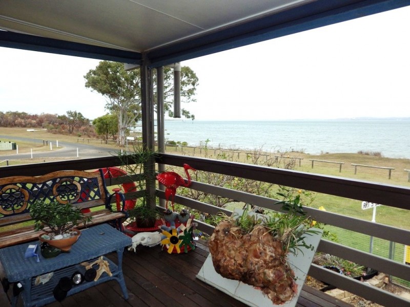 4 Southend Terrace, Curtis Island QLD 4680