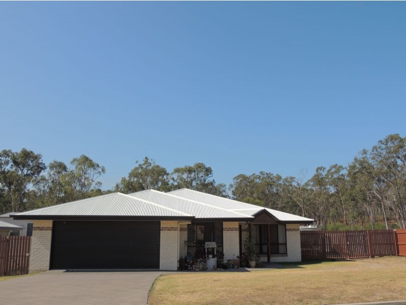 15 JOHNSON STREET, Glen Eden QLD 4680