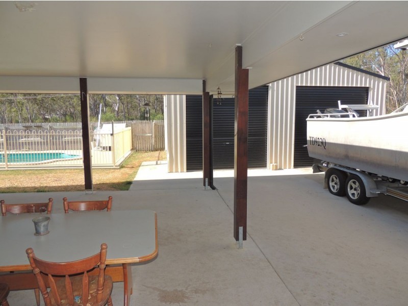 15 JOHNSON STREET, Glen Eden QLD 4680
