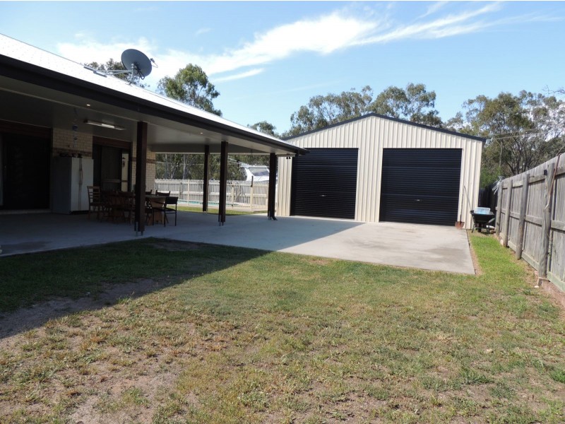 15 JOHNSON STREET, Glen Eden QLD 4680