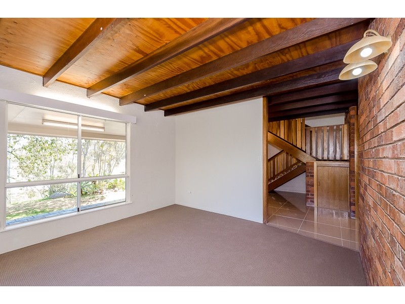 35 Allunga Drive, Glen Eden QLD 4680