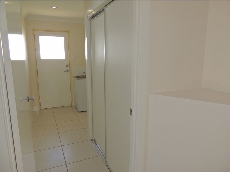 52 BRIFFNEY STREET, Kirkwood QLD 4680