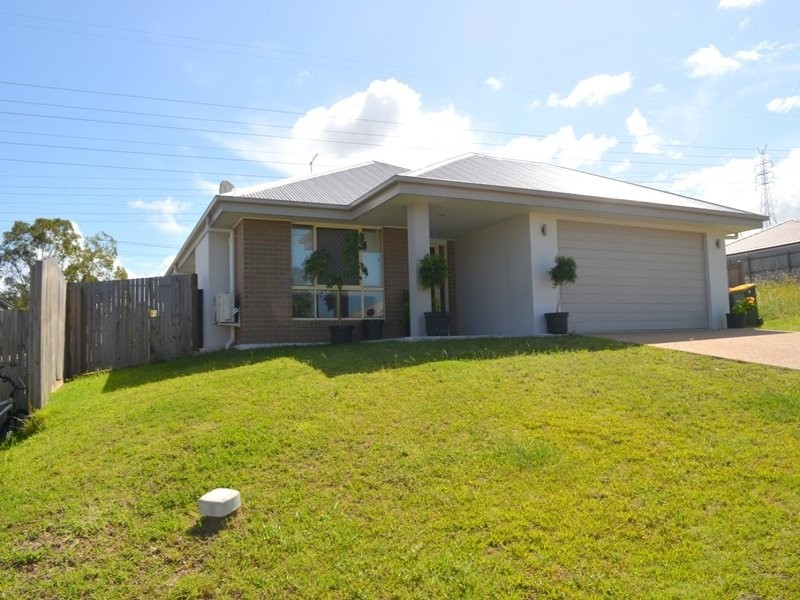 52 BRIFFNEY STREET, Kirkwood QLD 4680