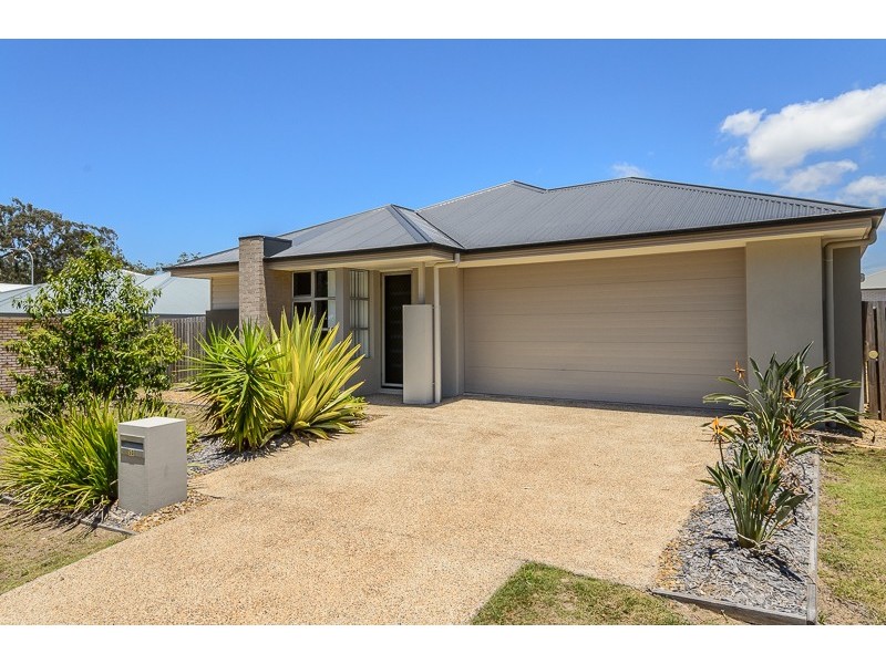 50 Creekview Drive, New Auckland QLD 4680