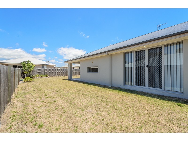 50 Creekview Drive, New Auckland QLD 4680