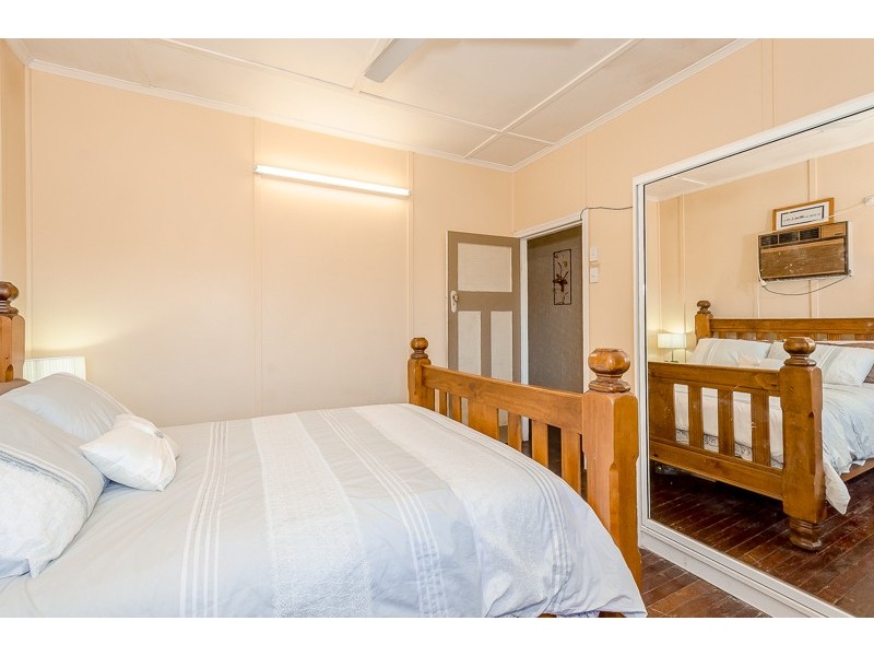 33 French Street, South Gladstone QLD 4680
