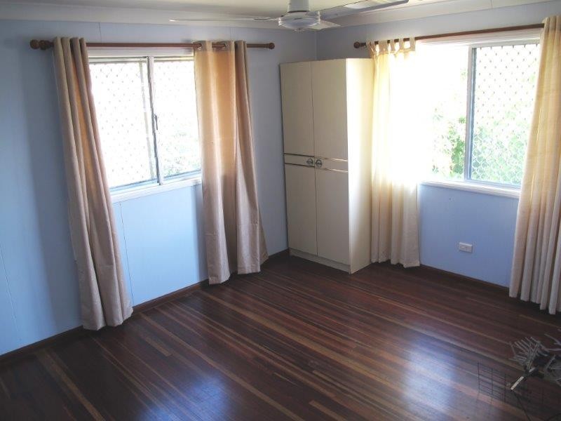 3 Lomas Street, West Gladstone QLD 4680