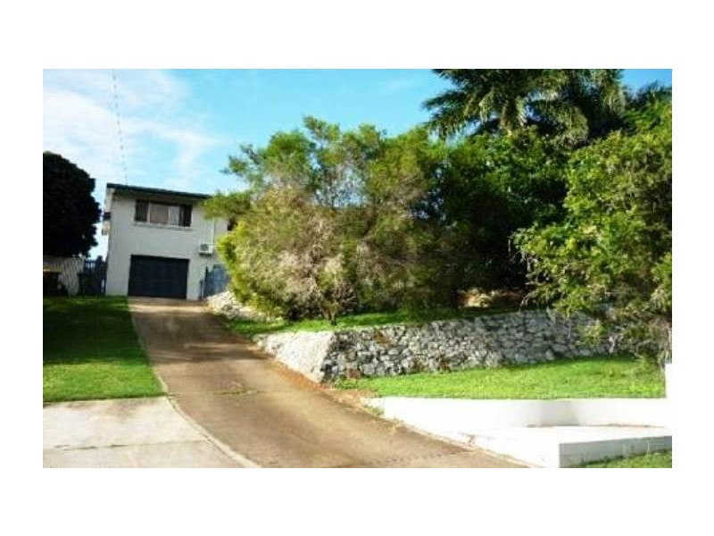 33 Dixon Drive, Telina QLD 4680