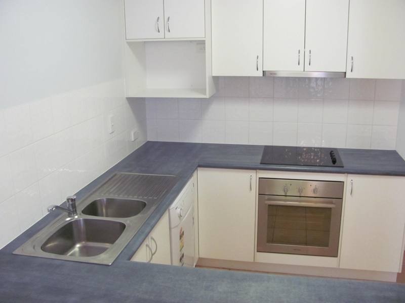 3/50 Marten Street, South Gladstone QLD 4680
