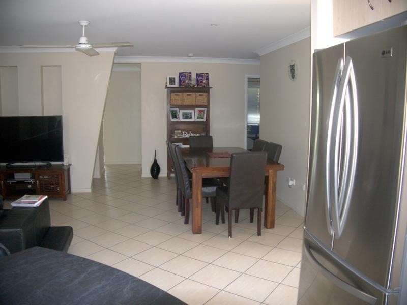 8 Pryde Street, Tannum Sands QLD 4680