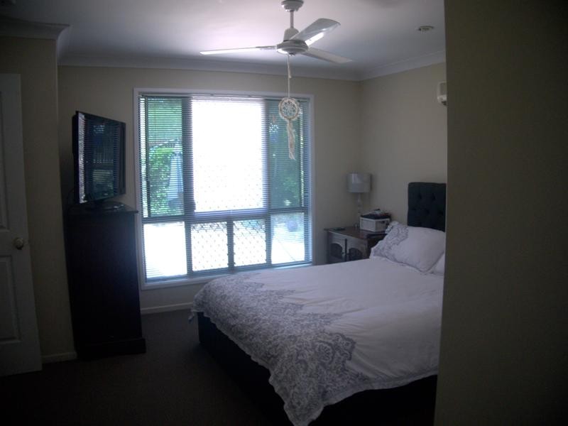 8 Pryde Street, Tannum Sands QLD 4680