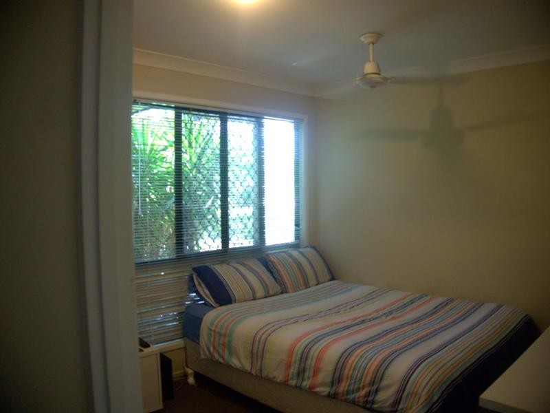 8 Pryde Street, Tannum Sands QLD 4680