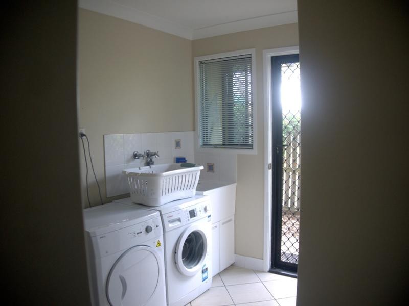 8 Pryde Street, Tannum Sands QLD 4680