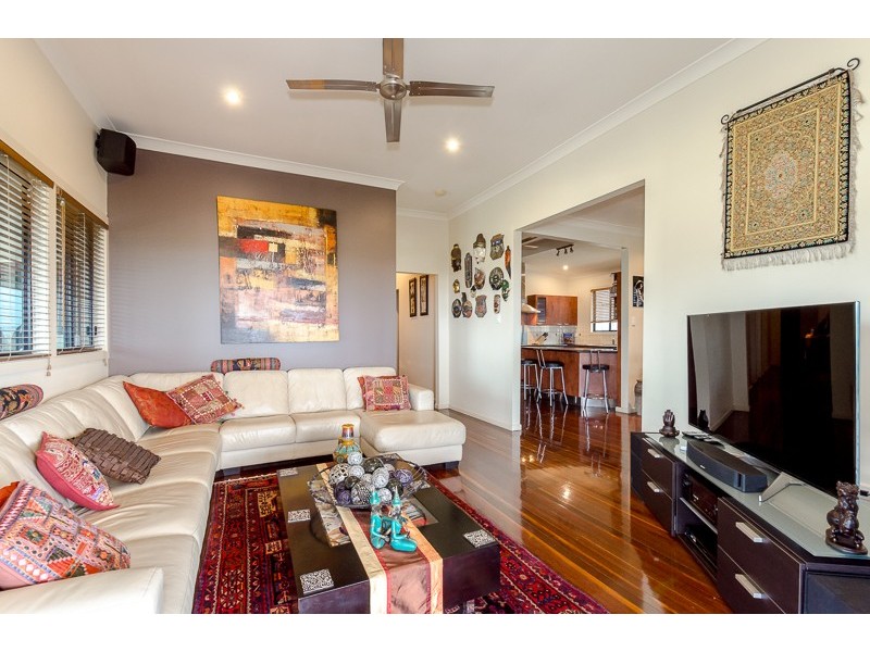 13 Williamson Street, West Gladstone QLD 4680
