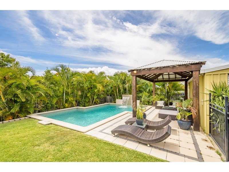 13 Williamson Street, West Gladstone QLD 4680