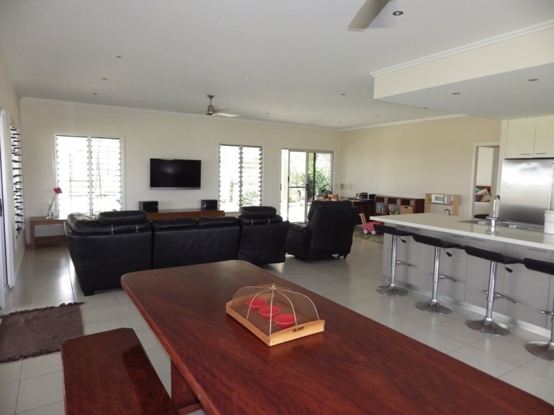 Bororen QLD 4678