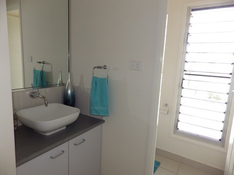 Bororen QLD 4678