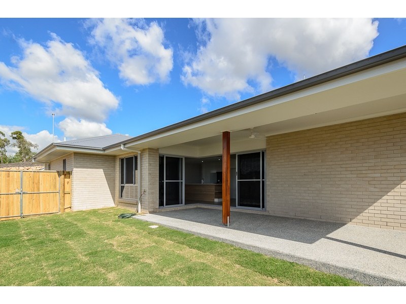 39 Fitzroy Avenue, Clinton QLD 4680