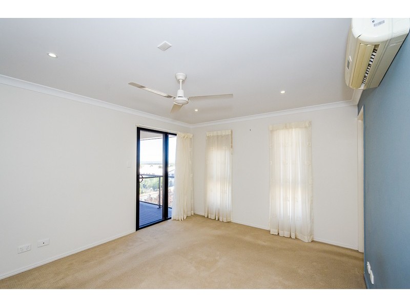 27 AGNES STREET, South Gladstone QLD 4680