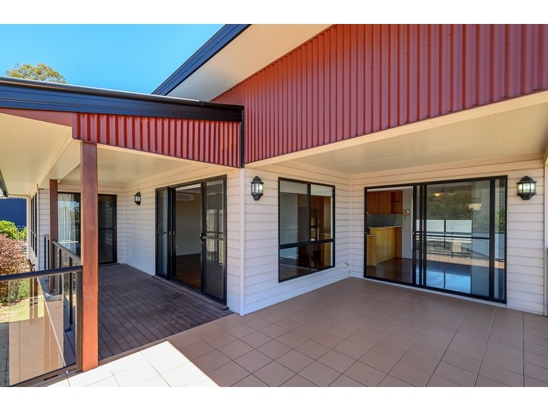 27 AGNES STREET, South Gladstone QLD 4680