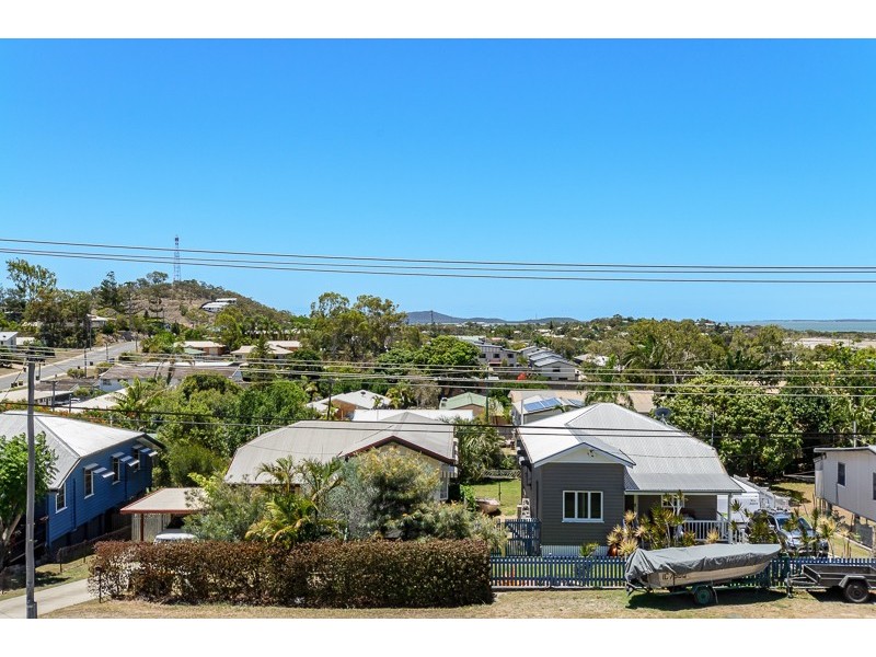 27 AGNES STREET, South Gladstone QLD 4680