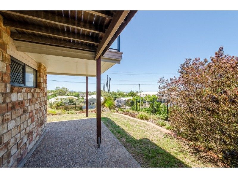 27 AGNES STREET, South Gladstone QLD 4680