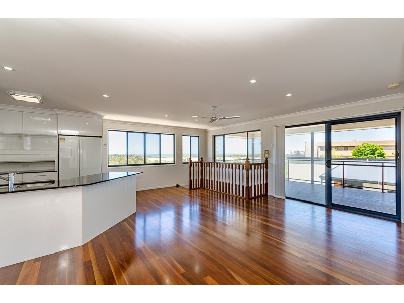 27a AGNES STREET, South Gladstone QLD 4680