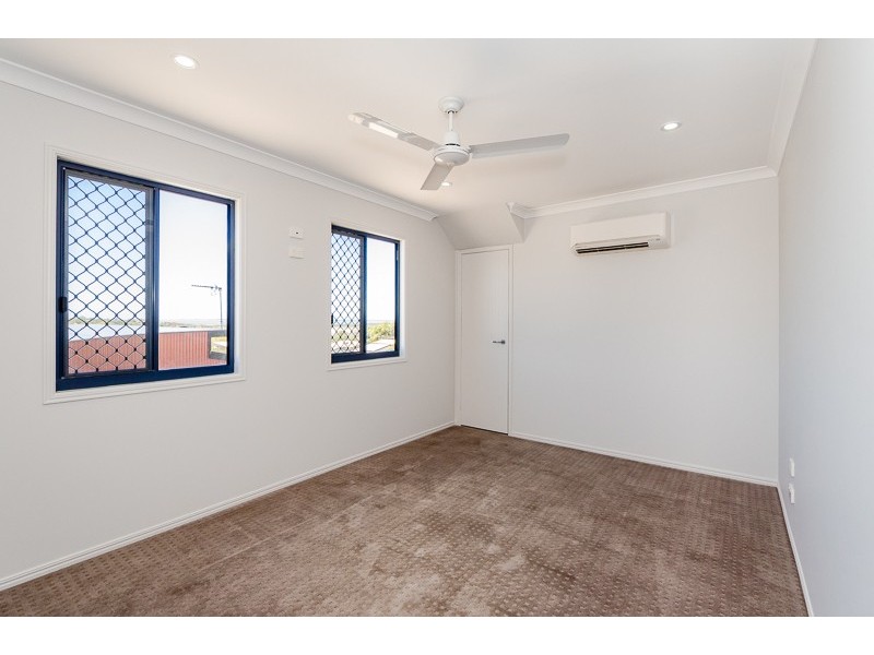 27a AGNES STREET, South Gladstone QLD 4680