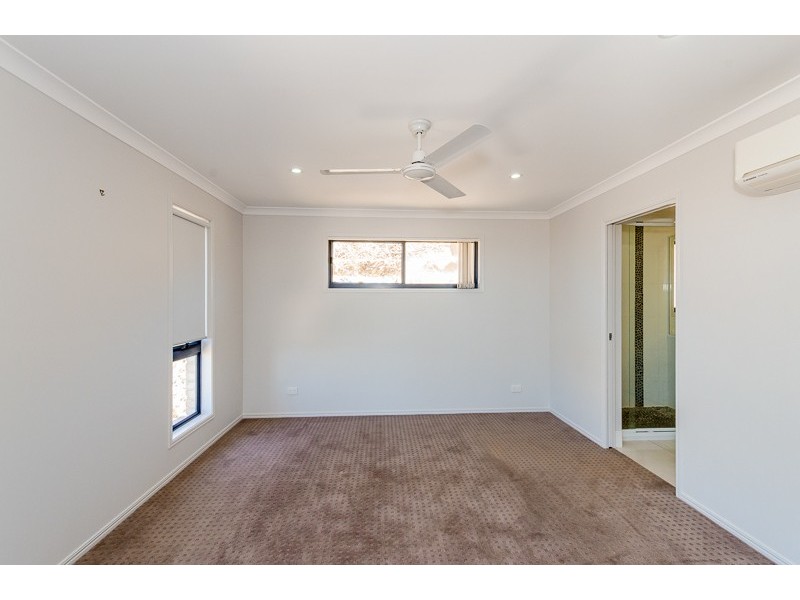 27a AGNES STREET, South Gladstone QLD 4680