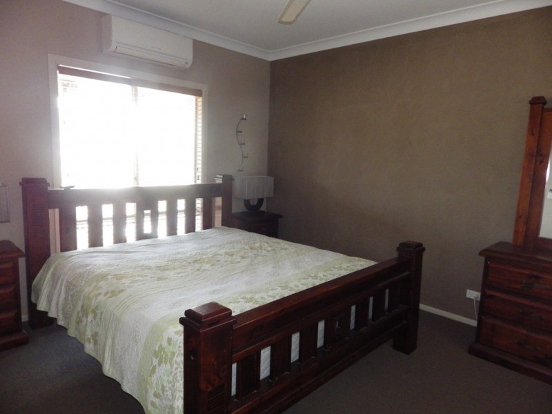 Ambrose QLD 4695