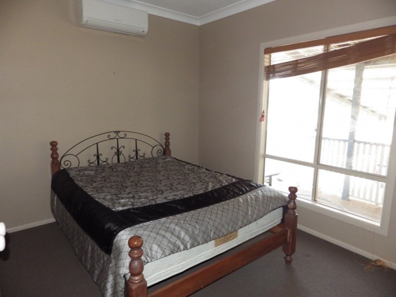 Ambrose QLD 4695