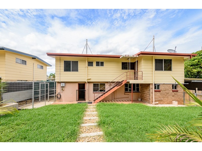 155 PHILIP STREET, West Gladstone QLD 4680